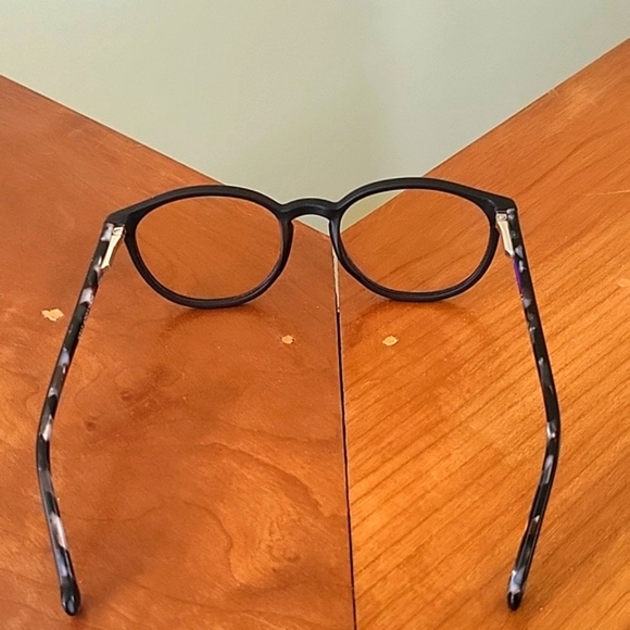 PROSPEK KIDS K317 BLUE LIGHT FILTER GLASSES & CASE - Picture 4 of 7